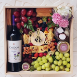 Box de quesos, fiambres y fruta fina UPbox Lima