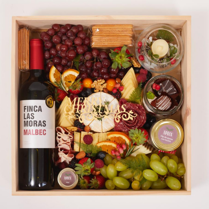 Box de quesos, fiambres y fruta fina UPbox Lima